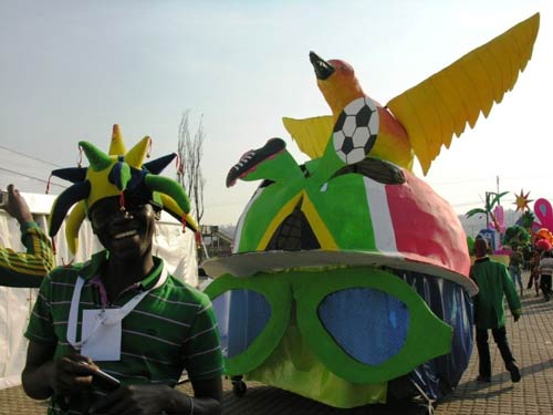 تصاویر: جشن خداحافظی با جام جهانی 2010 www.TAFRIHI.com