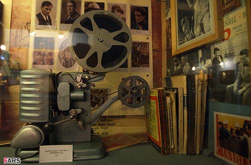 تصاویر: موزه سینمای ایران www.TAFRIHI.com
