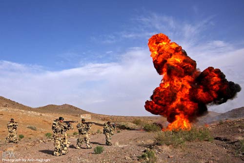 تصاویر: تمرین نظامی نیروهاى ویژه هوابرد www.TAFRIHI.com