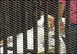  عکس   عکسهایی از محاکمه حسنی مبارک