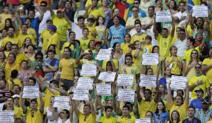 چگونه داور برزیلی گردن زده شد + تصاویر