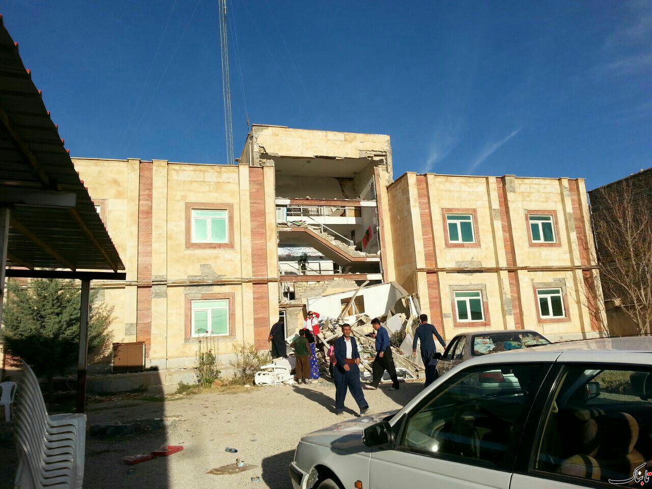 شمار جان‌ باختگان به  387 تن رسید / ۷۰ هزار نفر بی خانمان شدند/ اعلام سه روز عزای عمومی در استان کرمانشاه