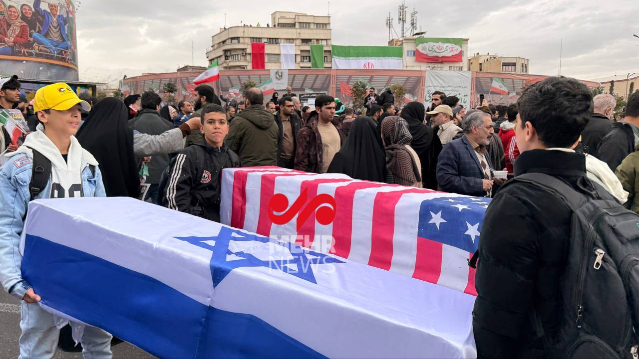 راهپیمایی ۲۲ بهمن ۱۴۰۴ در سراسر کشور آغاز شد راهپیمایی ۲۲ بهمن ۱۴۰۴ در سراسر کشور آغاز شد