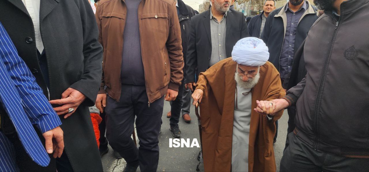 راهپیمایی ۲۲ بهمن ۱۴۰۴ در سراسر کشور آغاز شد راهپیمایی ۲۲ بهمن ۱۴۰۴ در سراسر کشور آغاز شد