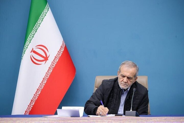 راهپیمایی سراسری ۲۲ بهمن؛ تداوم حماسه و عزت ملی راهپیمایی سراسری ۲۲ بهمن؛ تداوم حماسه و عزت ملی