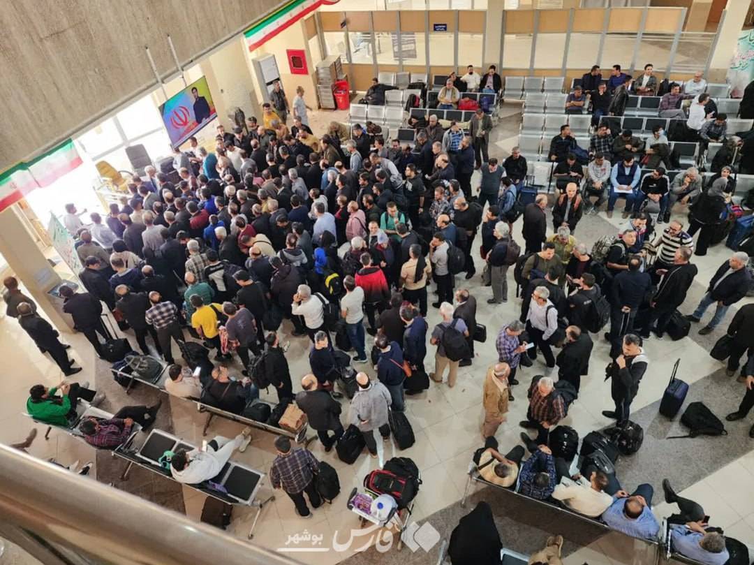 روز شانزدهم/موج ۵۴ عملیات وعده صادق ۴/شلیک موشک استراتژیک و سوخت جامد سجیل علیه مراکز عملیات هواپایه رژیم / بروزرسانی می شود روز شانزدهم/موج ۵۴ عملیات وعده صادق ۴/شلیک موشک استراتژیک و سوخت جامد سجیل علیه مراکز عملیات هواپایه رژیم / بروزرسانی می شود