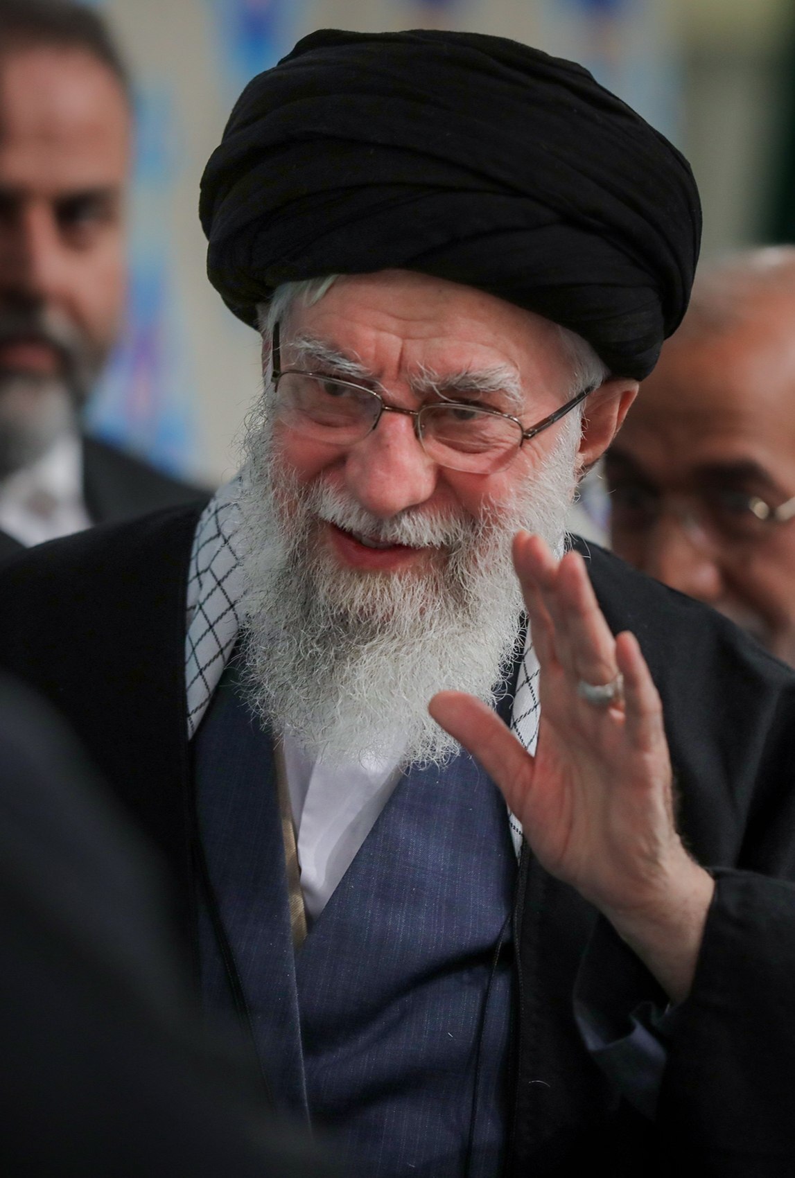 مشهد؛ شهر بیخوابِ عشق در آستانه وداع با رهبر شهید/ خیابان امام رضا(ع) میزبان حماسه ای بی وقفه مشهد؛ شهر بیخوابِ عشق در آستانه وداع با رهبر شهید/ خیابان امام رضا(ع) میزبان حماسه ای بی وقفه