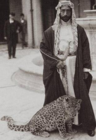 صورة نادرة للملك فيصل بن عبدالعزيز عام 1956
