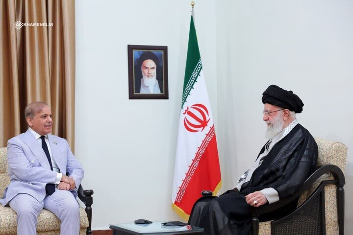 Pakistan ready to boost strategic coop. with Iran