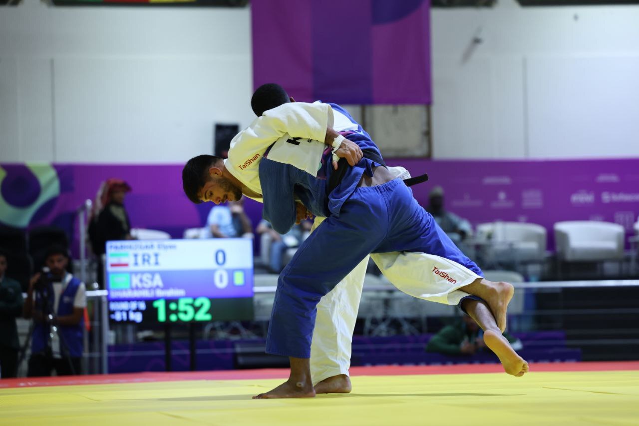 زنده از عربستان| دو شناگر ایران در نیمهنهایی/ پیروزی پرهیزگار مقابل جودوکار سعودی زنده از عربستان| دو شناگر ایران در نیمهنهایی/ پیروزی پرهیزگار مقابل جودوکار سعودی